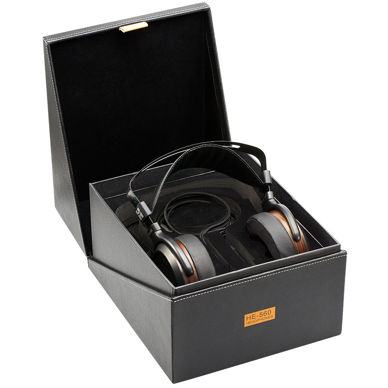 Фото HIFIMAN HE560