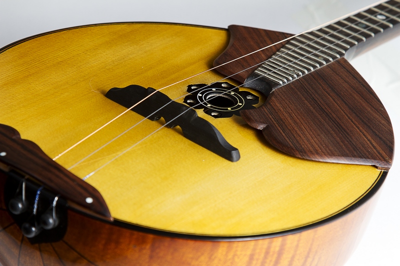 Фото ПКМИ фонда П.И. Чайковского ДОМРА 3-Х СТРУННАЯ МАЛАЯ (Концертная, сольная, спецзаказ)