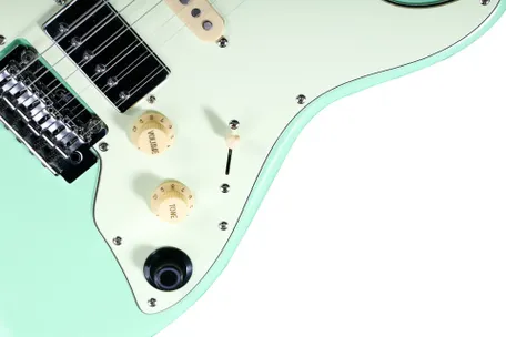 Фото Электрогитара Mooer GTRS S801 Green