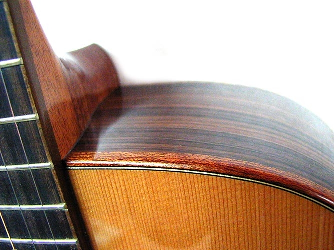 Фото CREMONA D-977M 