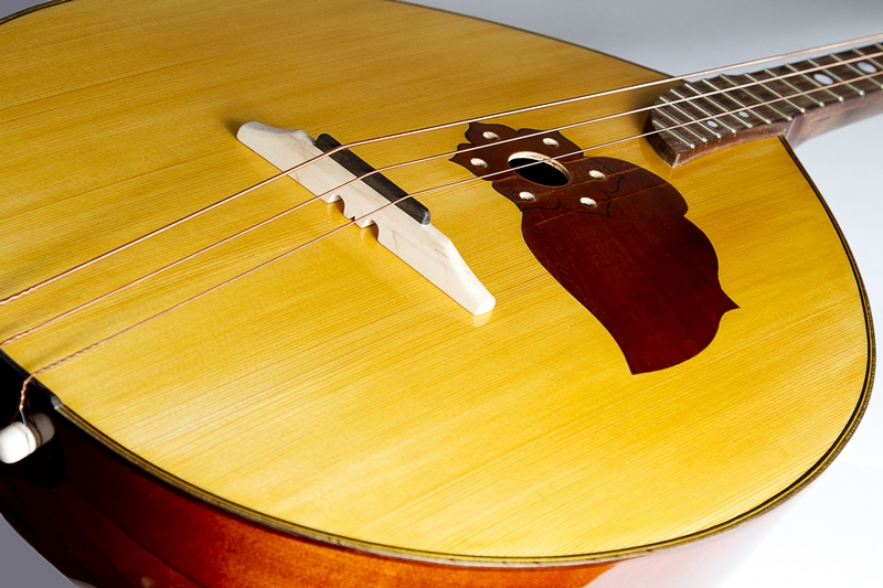 Фото ПКМИ фонда П.И. Чайковского Домра 3-х струнная Бас (Категория высшая)