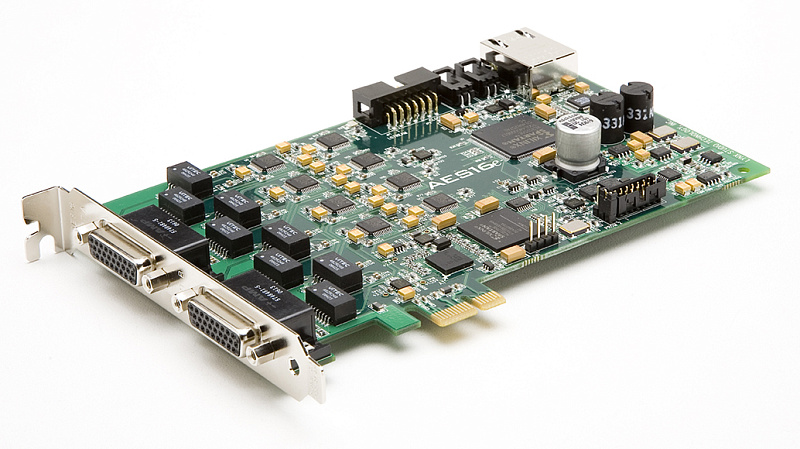 Фото LynxStudio LynxAES16e SRC аудиоинтерфейс