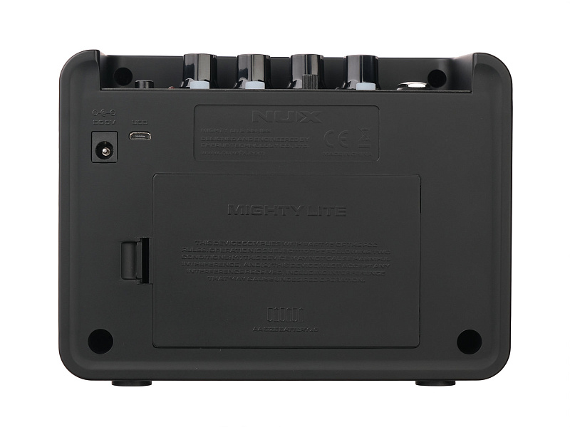 Фото Портативный цифровой комбоусилитель Nux Cherub Mighty-Lite-BT