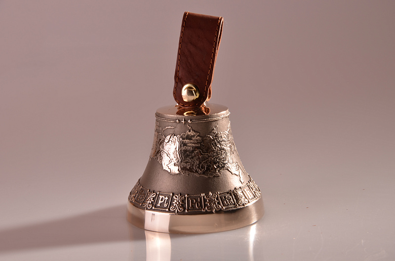 Фото Колокол — Норильск. Норильский никель. Карта РФ и города месторождений