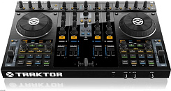 Native Instruments Traktor Kontrol S4