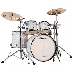 Комплект барабанов LUDWIG L8424AXOP Classic Maple series